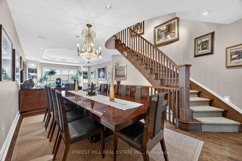 Photo 3 at 252 Spadina Road, Casa Loma, Toronto