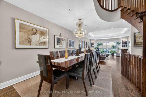 Photo 5 at 252 Spadina Road, Casa Loma, Toronto