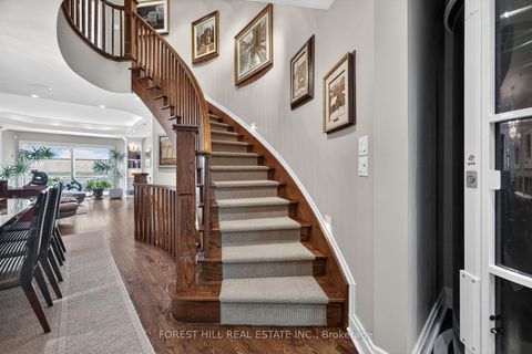 Photo 6 at 252 Spadina Road, Casa Loma, Toronto