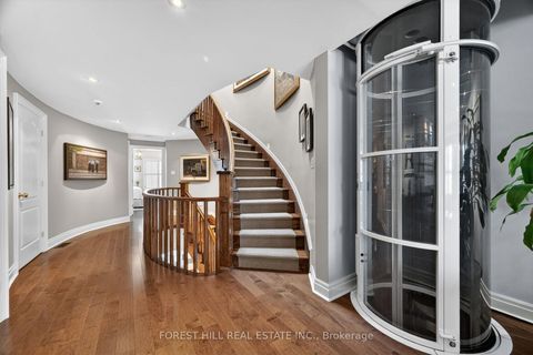 Photo 18 at 252 Spadina Road, Casa Loma, Toronto