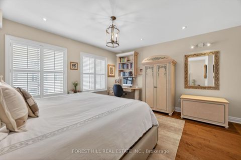 Photo 22 at 252 Spadina Road, Casa Loma, Toronto