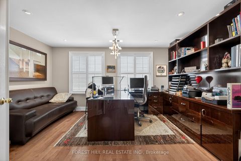 Photo 29 at 252 Spadina Road, Casa Loma, Toronto