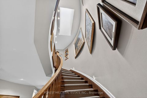 Photo 30 at 252 Spadina Road, Casa Loma, Toronto