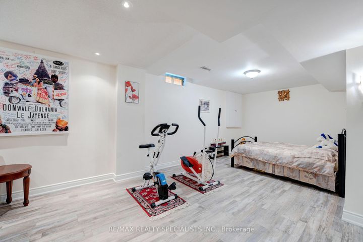 Photo 34 at 36 Devonsleigh Boulevard, Devonsleigh, Richmond Hill