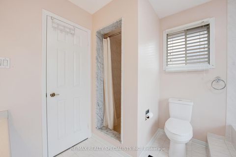 Photo 22 at 36 Devonsleigh Boulevard, Devonsleigh, Richmond Hill