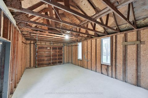 Photo 36 at 23 Hill Farm Road, Nobleton, King