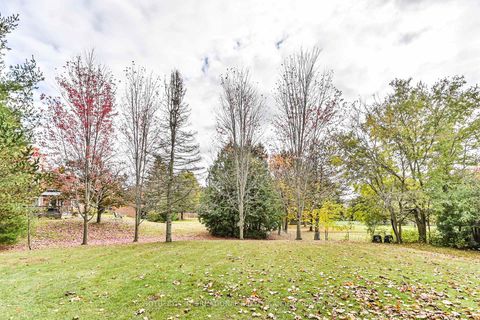 Photo 42 at 23 Hill Farm Road, Nobleton, King