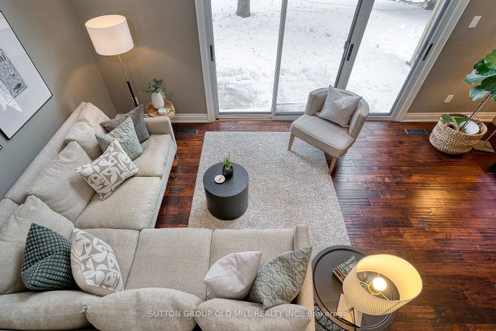 Photo 13 at 1 - 4 Bradbrook Road, City Centre West, Toronto