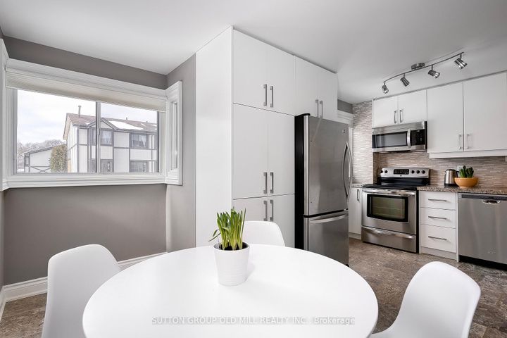 Photo 17 at 1 - 4 Bradbrook Road, City Centre West, Toronto
