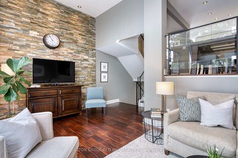 Photo 8 at 1 - 4 Bradbrook Road, City Centre West, Toronto