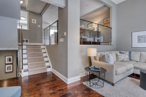 Photo 10 at 1 - 4 Bradbrook Road, City Centre West, Toronto