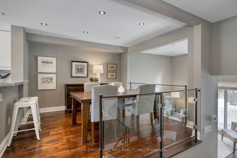 Photo 11 at 1 - 4 Bradbrook Road, City Centre West, Toronto