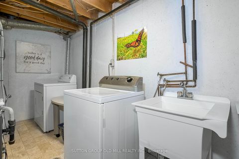 Photo 30 at 1 - 4 Bradbrook Road, City Centre West, Toronto
