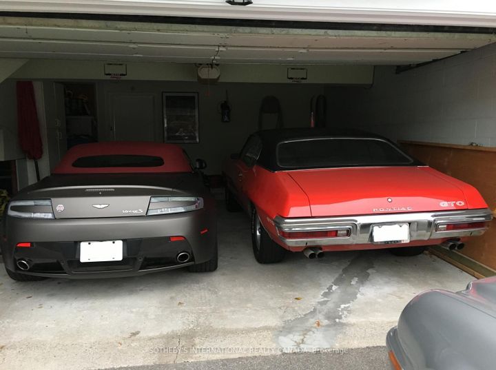 Photo 41 at 26 Tamarack Circle, The Westway, Toronto