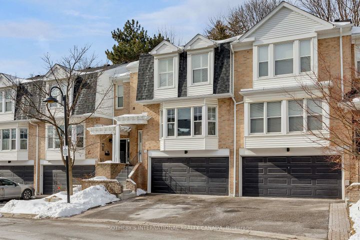 Photo 44 at 26 Tamarack Circle, The Westway, Toronto