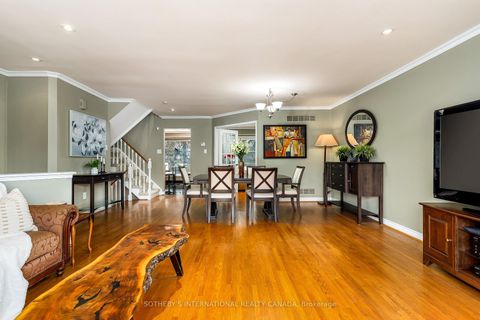 Photo 1 at 26 Tamarack Circle, The Westway, Toronto