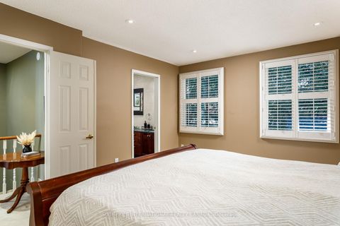 Photo 23 at 26 Tamarack Circle, The Westway, Toronto