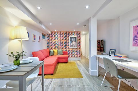 Photo 14 at 325 Westmoreland Avenue N, Junction, Toronto