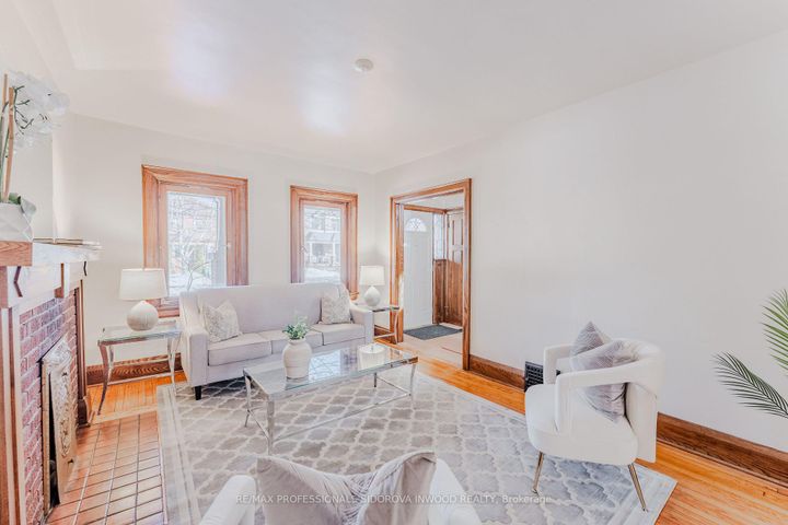 Photo 4 at 44 Thornhill Avenue, Lambton Baby Point, Toronto