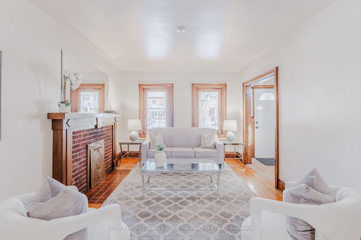 Photo 5 at 44 Thornhill Avenue, Lambton Baby Point, Toronto