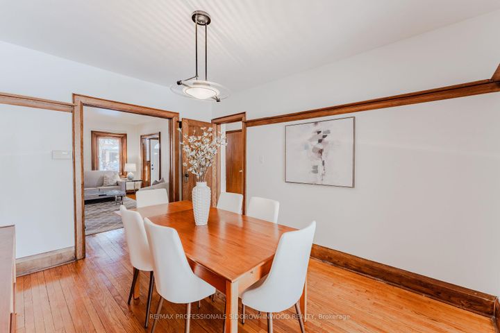 Photo 7 at 44 Thornhill Avenue, Lambton Baby Point, Toronto