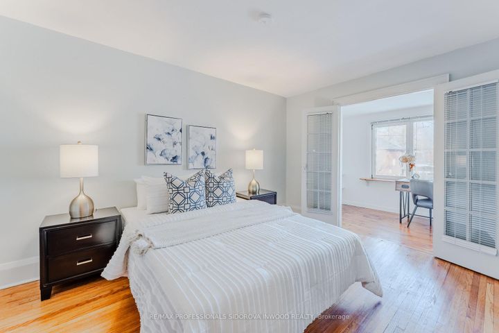 Photo 18 at 44 Thornhill Avenue, Lambton Baby Point, Toronto