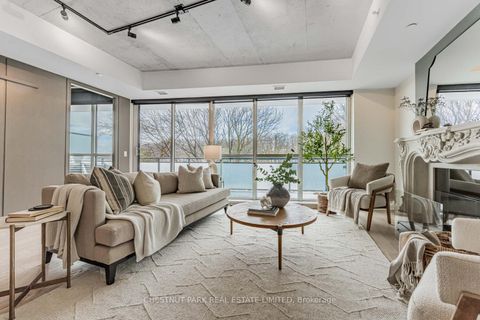 Photo 11 at 201 - 630 Kingston Road, Danforth, Toronto