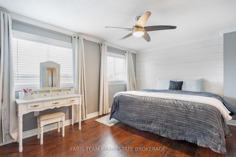 Photo 12 at 28 Raymond Crescent, Painswick South, Barrie