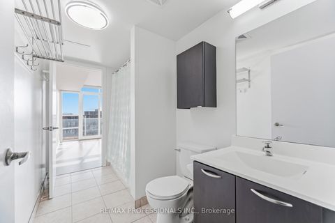 Photo 32 at 1015 - 38 Joe Shuster Way, Niagara, Toronto