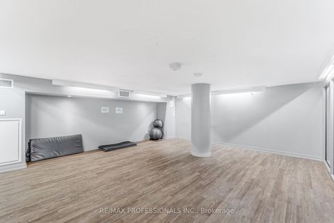 Photo 39 at 1015 - 38 Joe Shuster Way, Niagara, Toronto