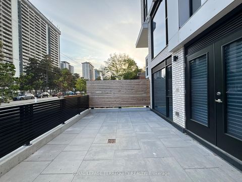 Photo 14 at 103 - 200 Keewatin Avenue, Mount Pleasant East, Toronto