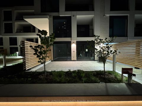 Photo 15 at 103 - 200 Keewatin Avenue, Mount Pleasant East, Toronto