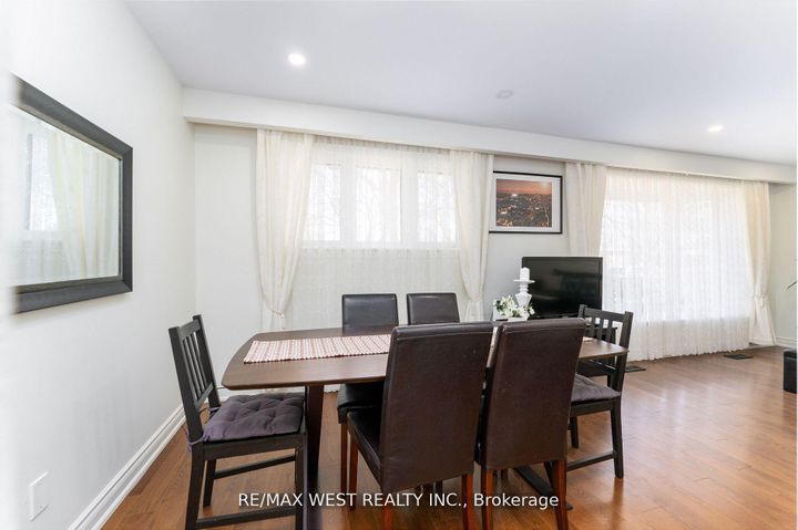Photo 12 at 11 Farley Crescent, Richview, Toronto