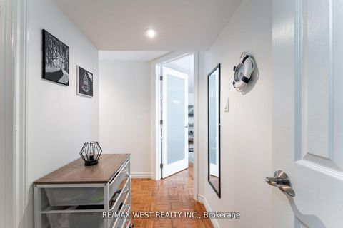 Photo 40 at 11 Farley Crescent, Richview, Toronto