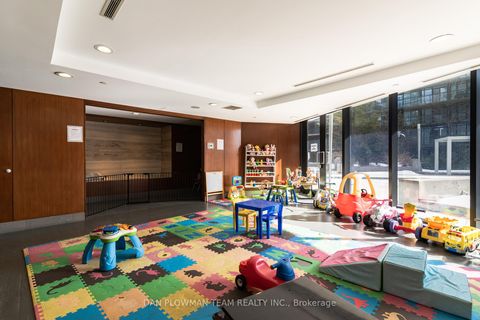 Photo 28 at 1006 - 8 Telegram Mews, Waterfront Communities C1, Toronto