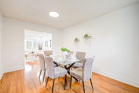 Photo 7 at 158 Ingleton Boulevard, Milliken, Toronto