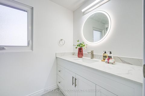 Photo 33 at 158 Ingleton Boulevard, Milliken, Toronto
