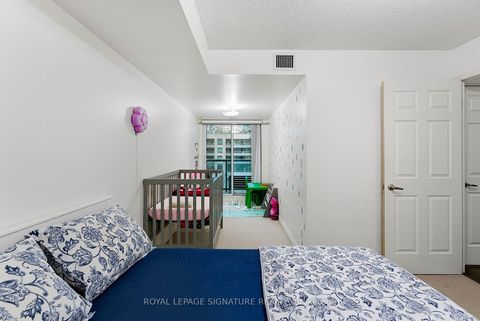 Photo 17 at 502 - 19 Grand Trunk Crescent, Waterfront Communities C1, Toronto