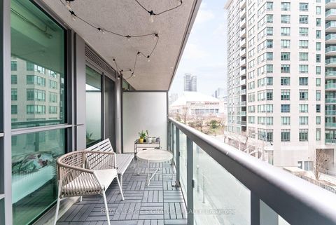 Photo 27 at 502 - 19 Grand Trunk Crescent, Waterfront Communities C1, Toronto