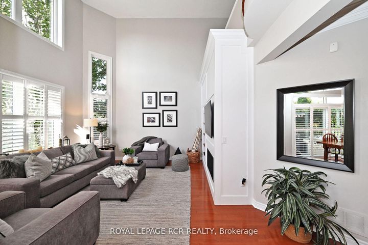 Photo 10 at 142 Regatta Avenue, Oak Ridges, Richmond Hill