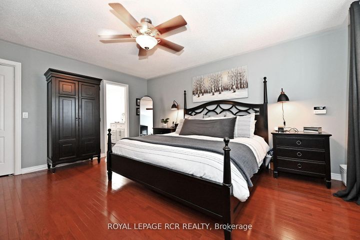 Photo 20 at 142 Regatta Avenue, Oak Ridges, Richmond Hill