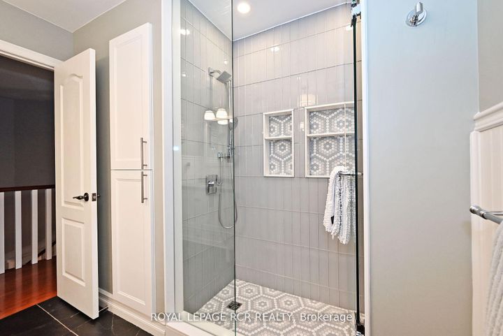 Photo 29 at 142 Regatta Avenue, Oak Ridges, Richmond Hill