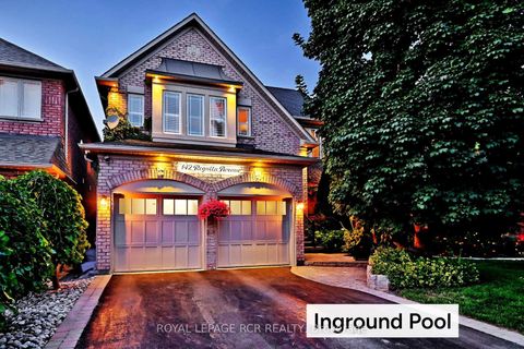 Photo 0 at 142 Regatta Avenue, Oak Ridges, Richmond Hill