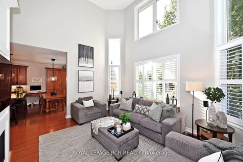 Photo 8 at 142 Regatta Avenue, Oak Ridges, Richmond Hill