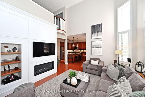 Photo 9 at 142 Regatta Avenue, Oak Ridges, Richmond Hill