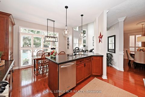 Photo 13 at 142 Regatta Avenue, Oak Ridges, Richmond Hill