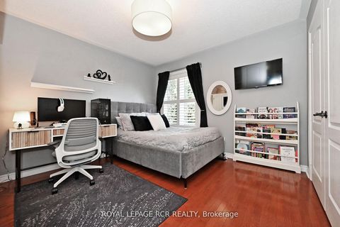 Photo 27 at 142 Regatta Avenue, Oak Ridges, Richmond Hill