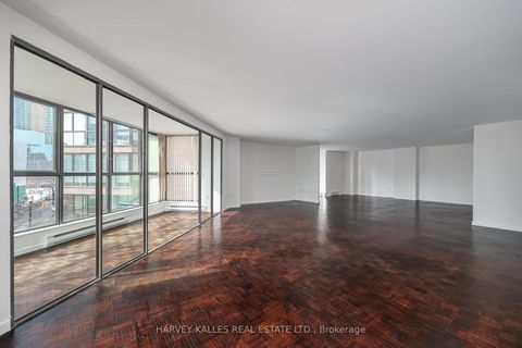 Photo 10 at 501 - 80 Front Street E, Yonge Corridor, Toronto