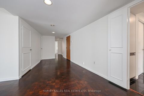 Photo 11 at 501 - 80 Front Street E, Yonge Corridor, Toronto