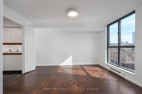 Photo 17 at 501 - 80 Front Street E, Yonge Corridor, Toronto